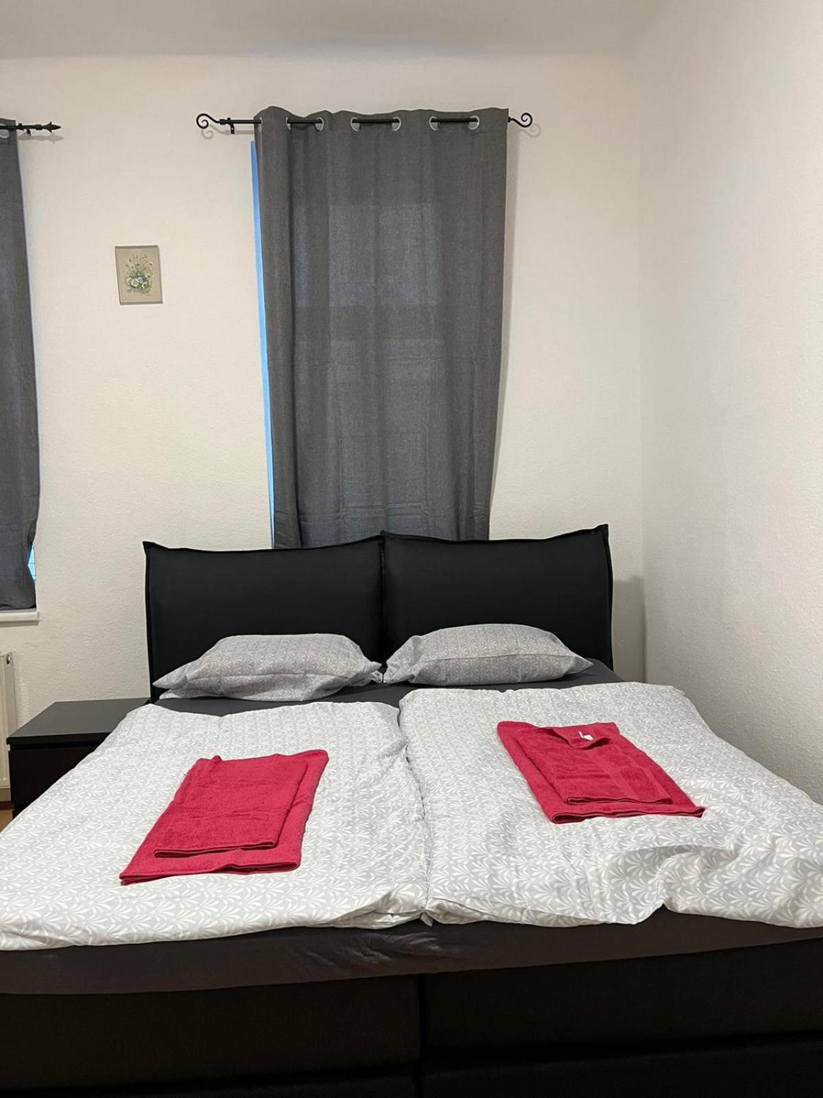 Lovely 3br Aptbshared Next To Meidling Station Wien