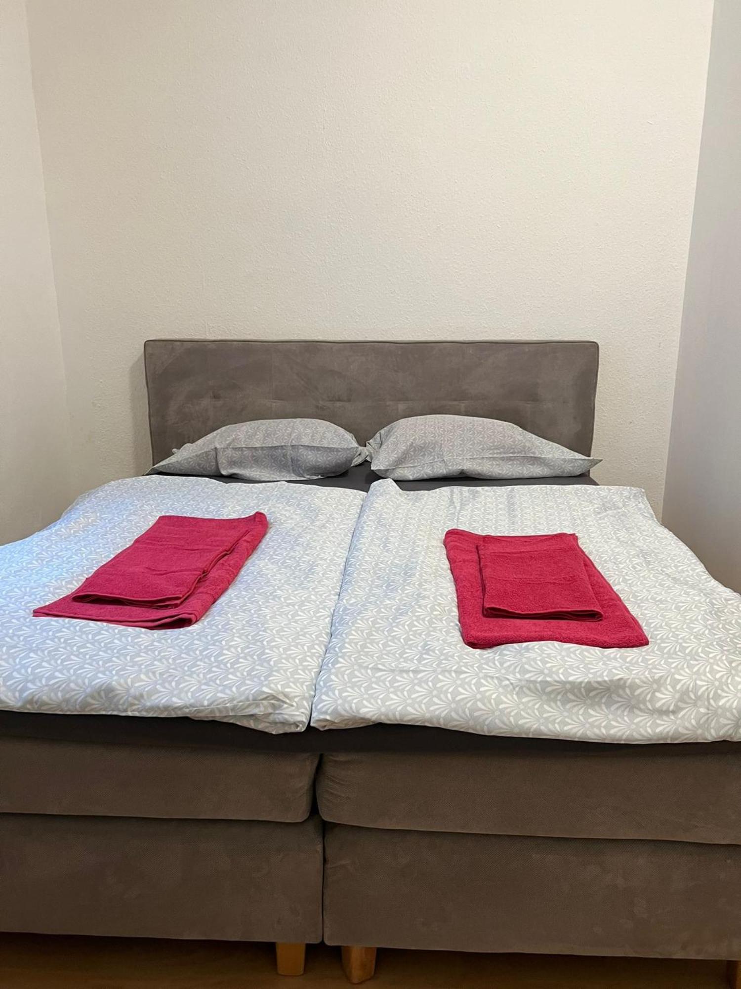 Lovely 3br Aptbshared Next To Meidling Station * Wien